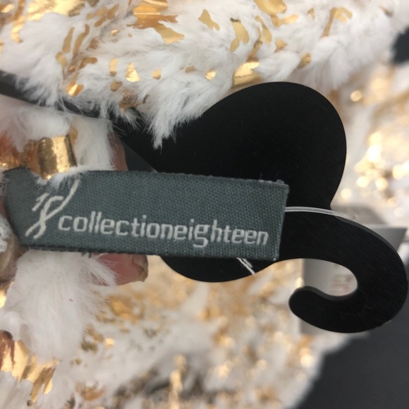 Macy’s scarf white and gold for women - Picture 3 of 6